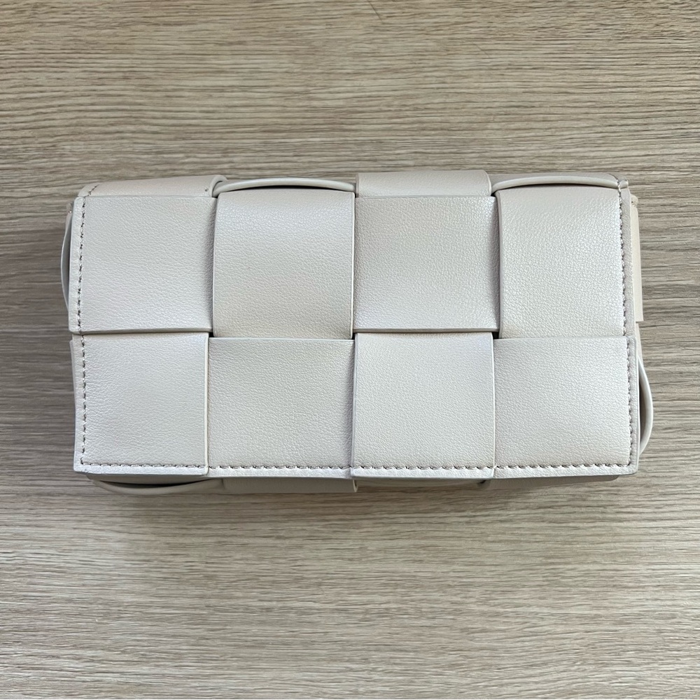 Cassette belt bag